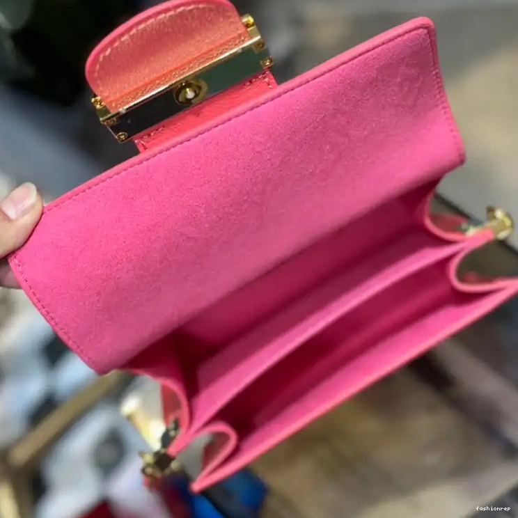 Fashionrep 2211YA0007 LV Bag 0722